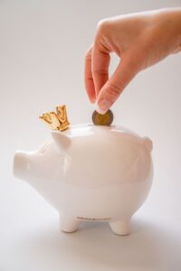 月1万円貯金から投資に回すにはどうしたらいい？