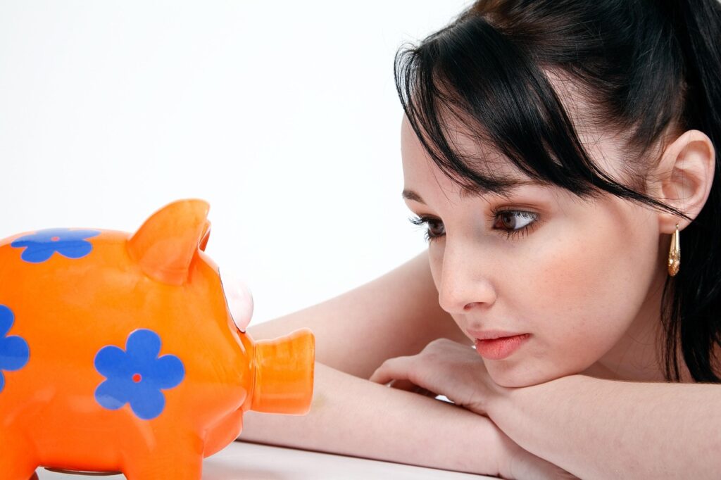 40代女性が貯金ゼロでも手取り少ない中でできる投資方法は？