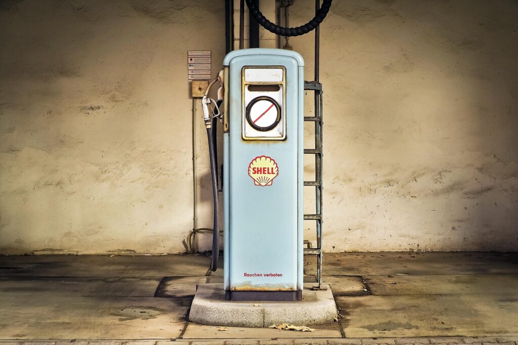 電気とガスの見直しは本当にお得？比較するポイントは？